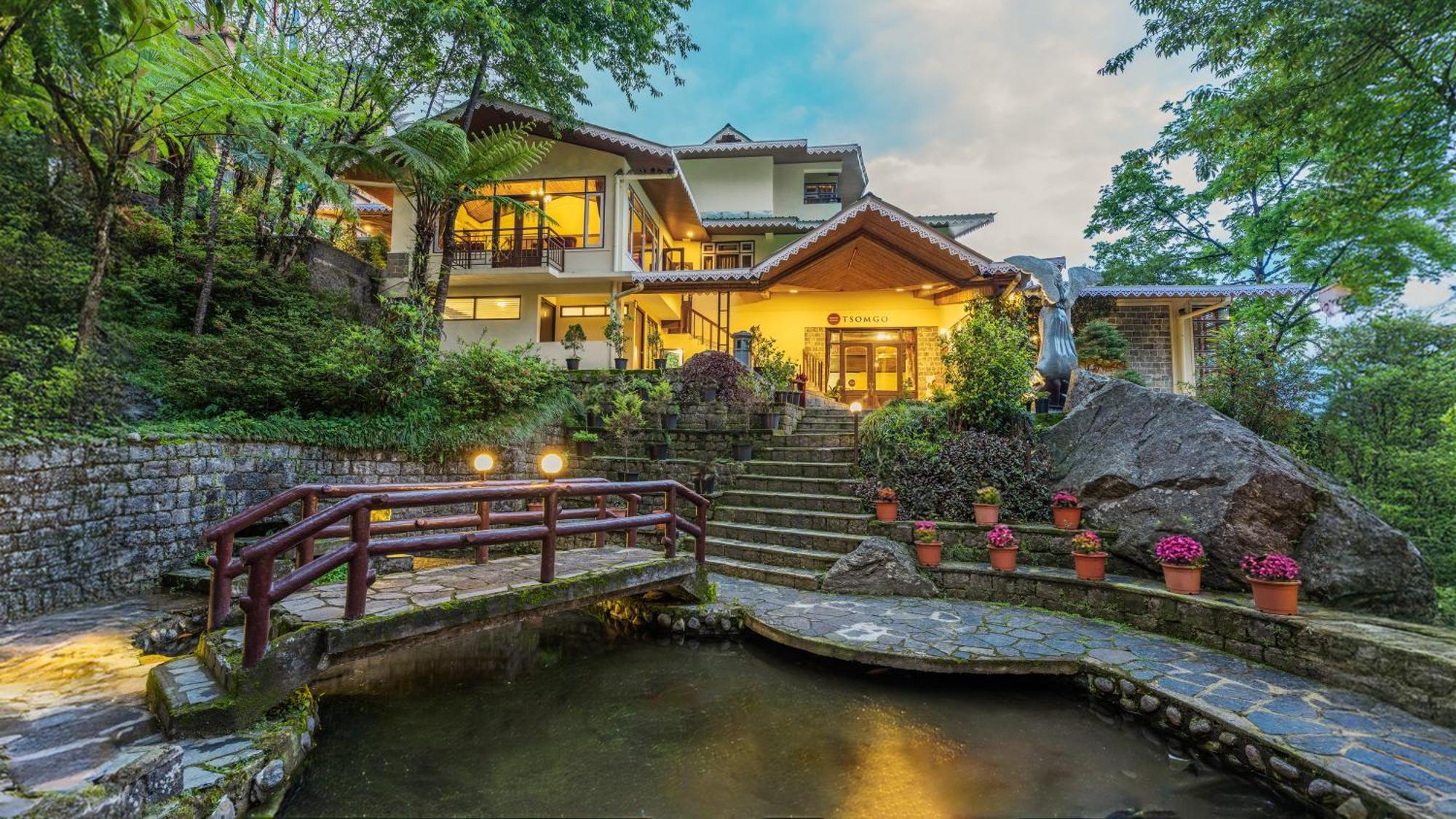 Summit Norling Resort & Spa Gangtok Bagian luar foto